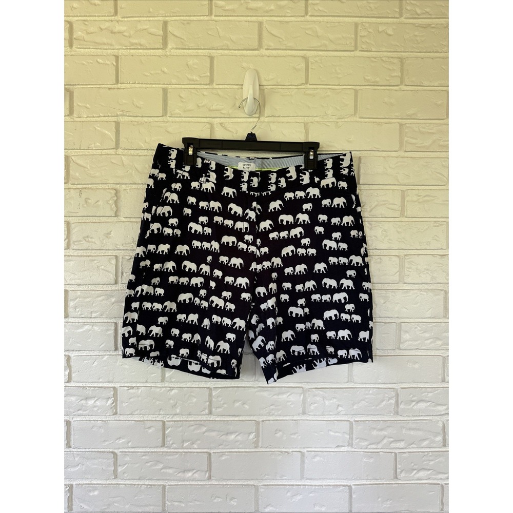Crown & Ivy Women's Size 12 Elephant Print Boho Shorts For Summer